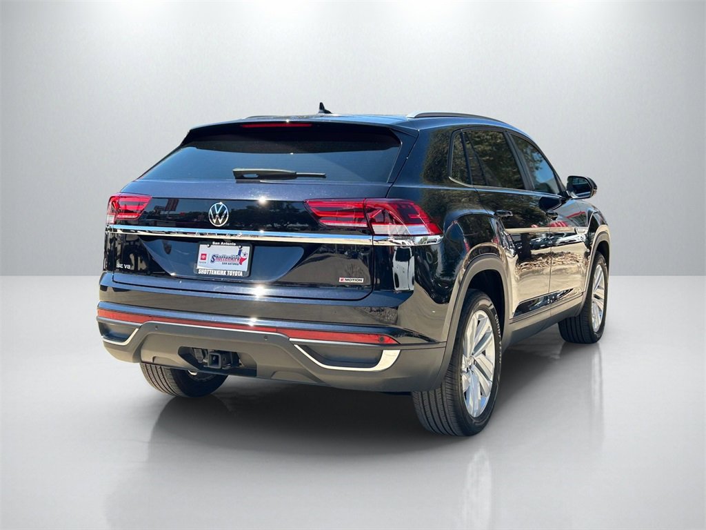 Used 2022 Volkswagen Atlas Cross Sport SE image 4
