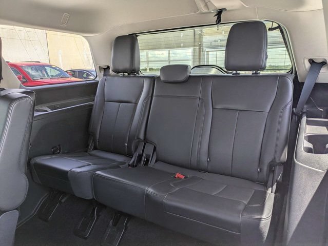 Used 2022 Ford Expedition XLT RWD image 15