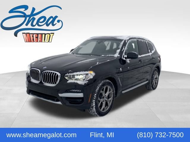 Used 2021 BMW X3 xDrive30e image 1