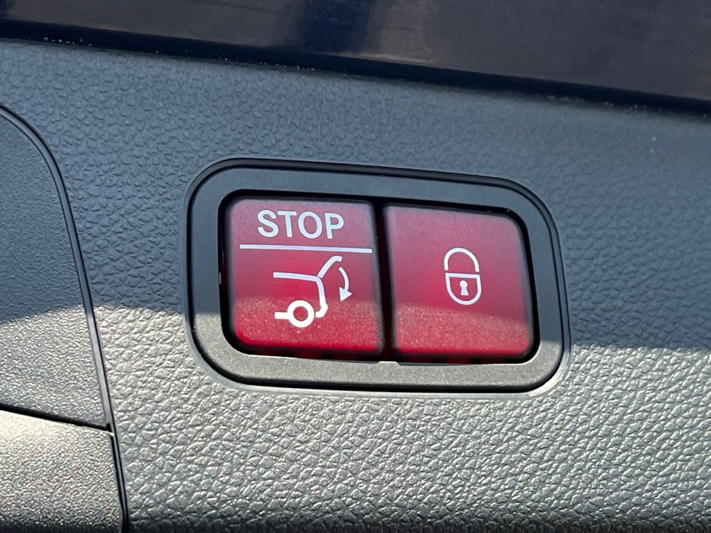 Certified 2021 Mercedes-Benz GLC 300 4MATIC image 19