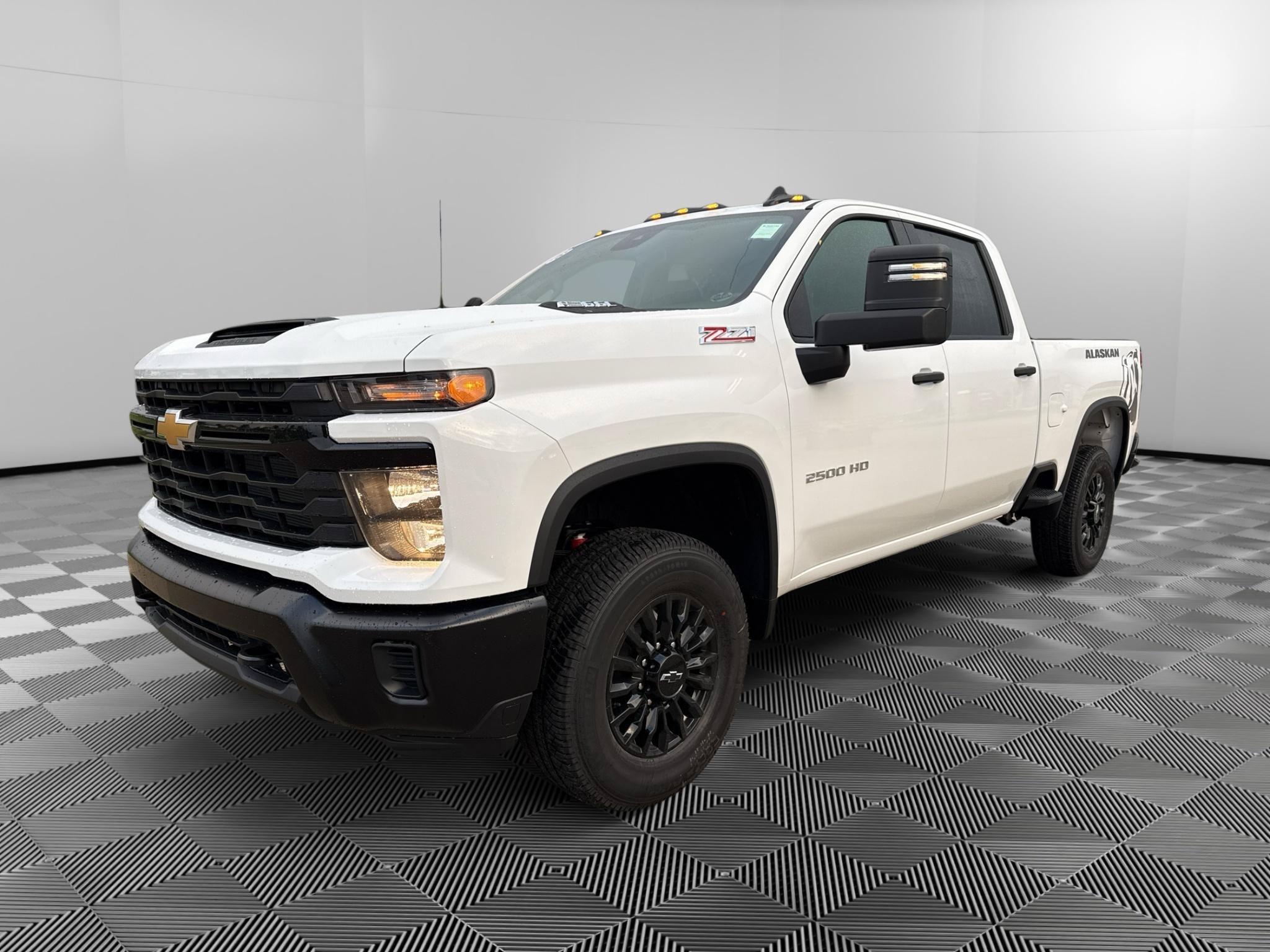 New 2026 Chevrolet Silverado 2500 W/T AWD/4WD image 1