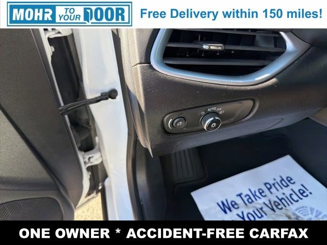 Used 2024 Chevrolet Malibu LT image 14