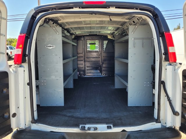 Used 2020 GMC Savana 2500 w/ Driver Convenience Package RWD image 27