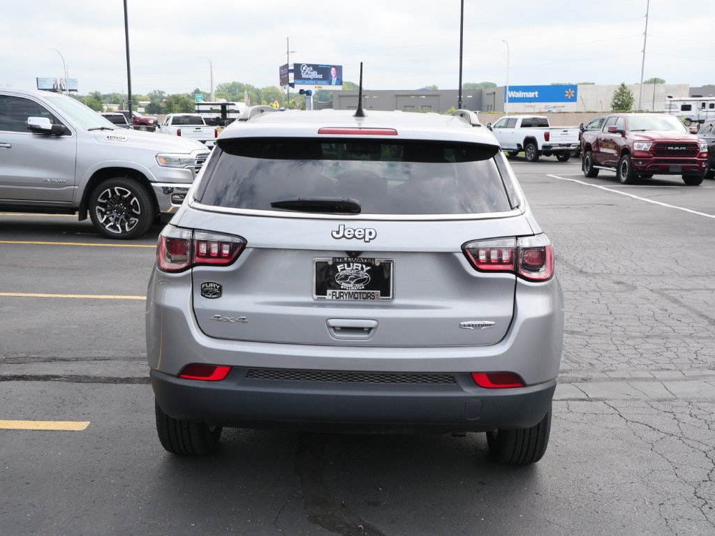 Used 2022 Jeep Compass Latitude w/ Convenience Group AWD/4WD image 7