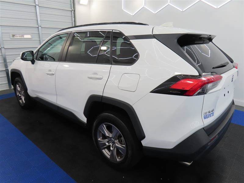 Used 2022 Toyota RAV4 XLE FWD image 10
