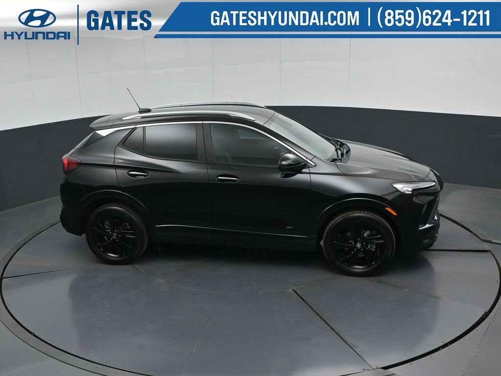 Used 2025 Buick Encore GX Sport Touring FWD image 42
