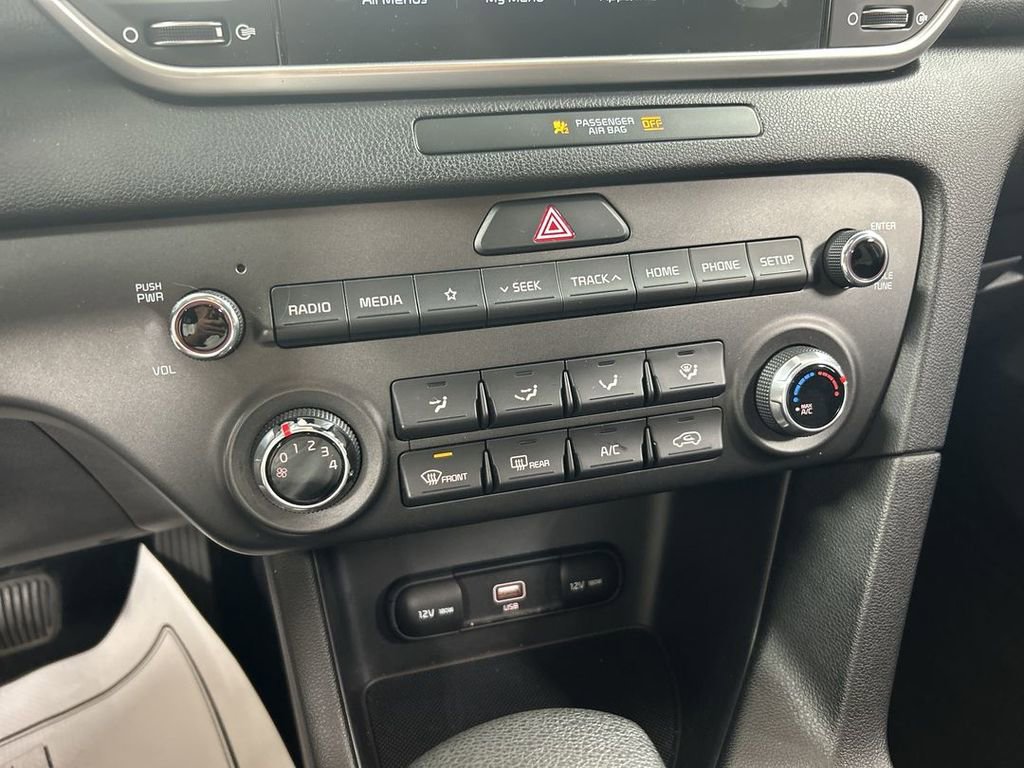 Used 2020 Kia Sportage LX AWD/4WD image 16