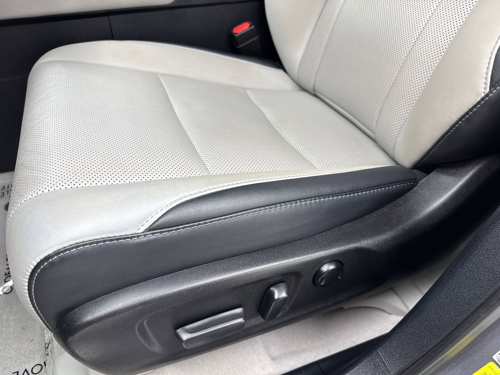 Used 2018 Lexus RX 350 FWD w/ Accessory Package image 35