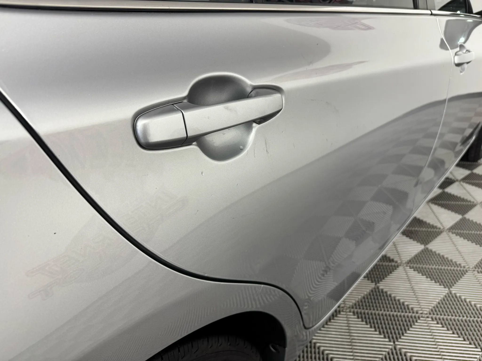 Used 2017 Toyota Camry SE image 26