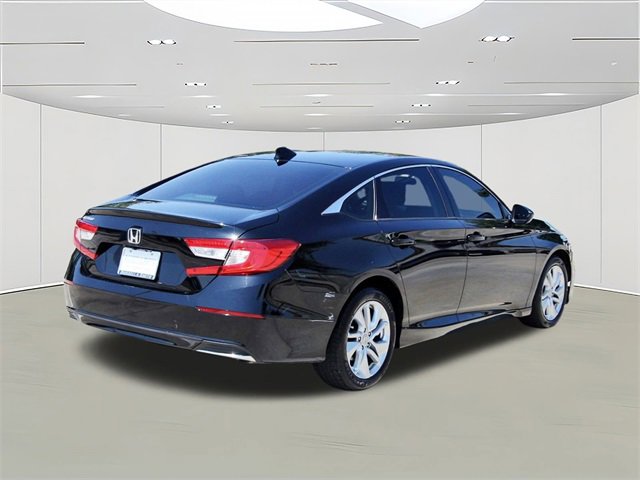 Used 2018 Honda Accord LX image 3