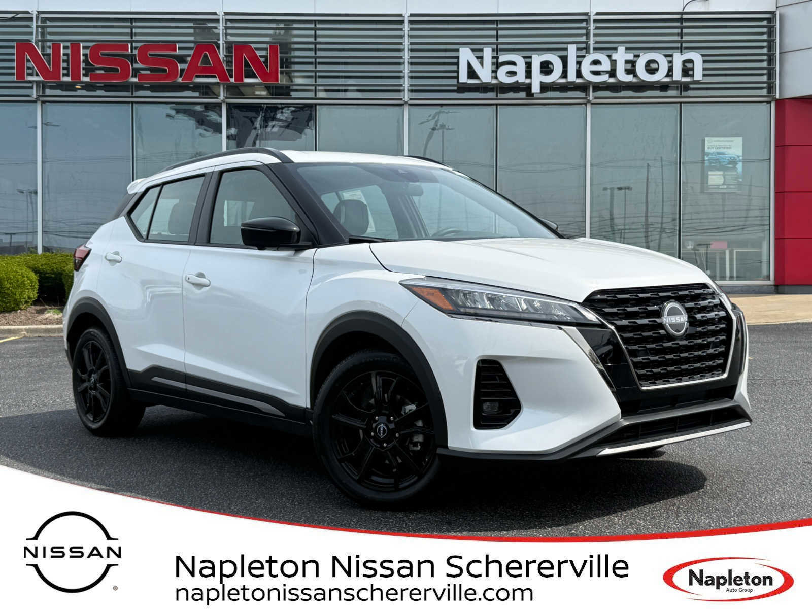Used 2024 Nissan Kicks SR w/ SR Premium Package image 1