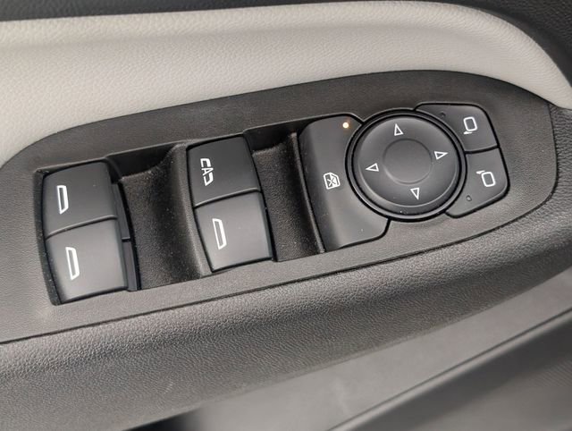 Used 2021 Chevrolet Equinox LT w/ LPO, Floor Liner Package image 12