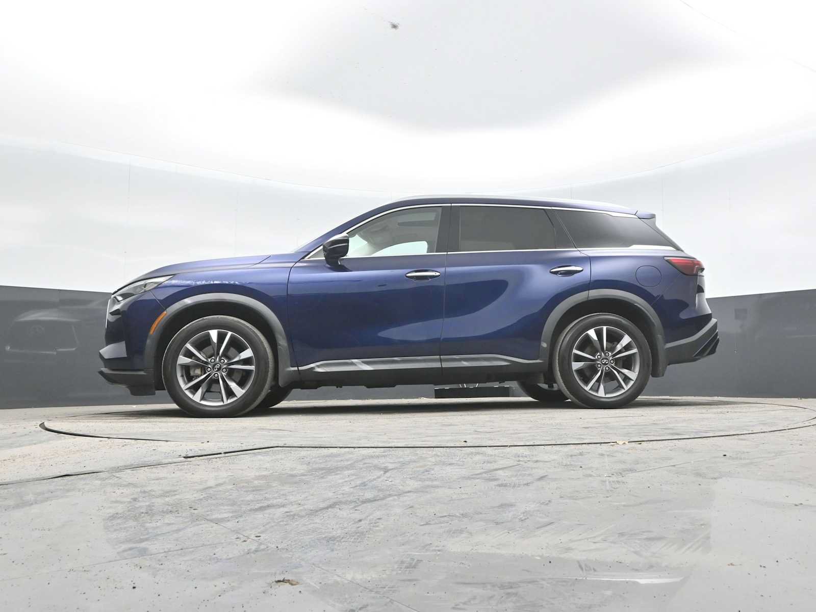 Used 2023 INFINITI QX60 Luxe w/ Cargo Package AWD/4WD image 47
