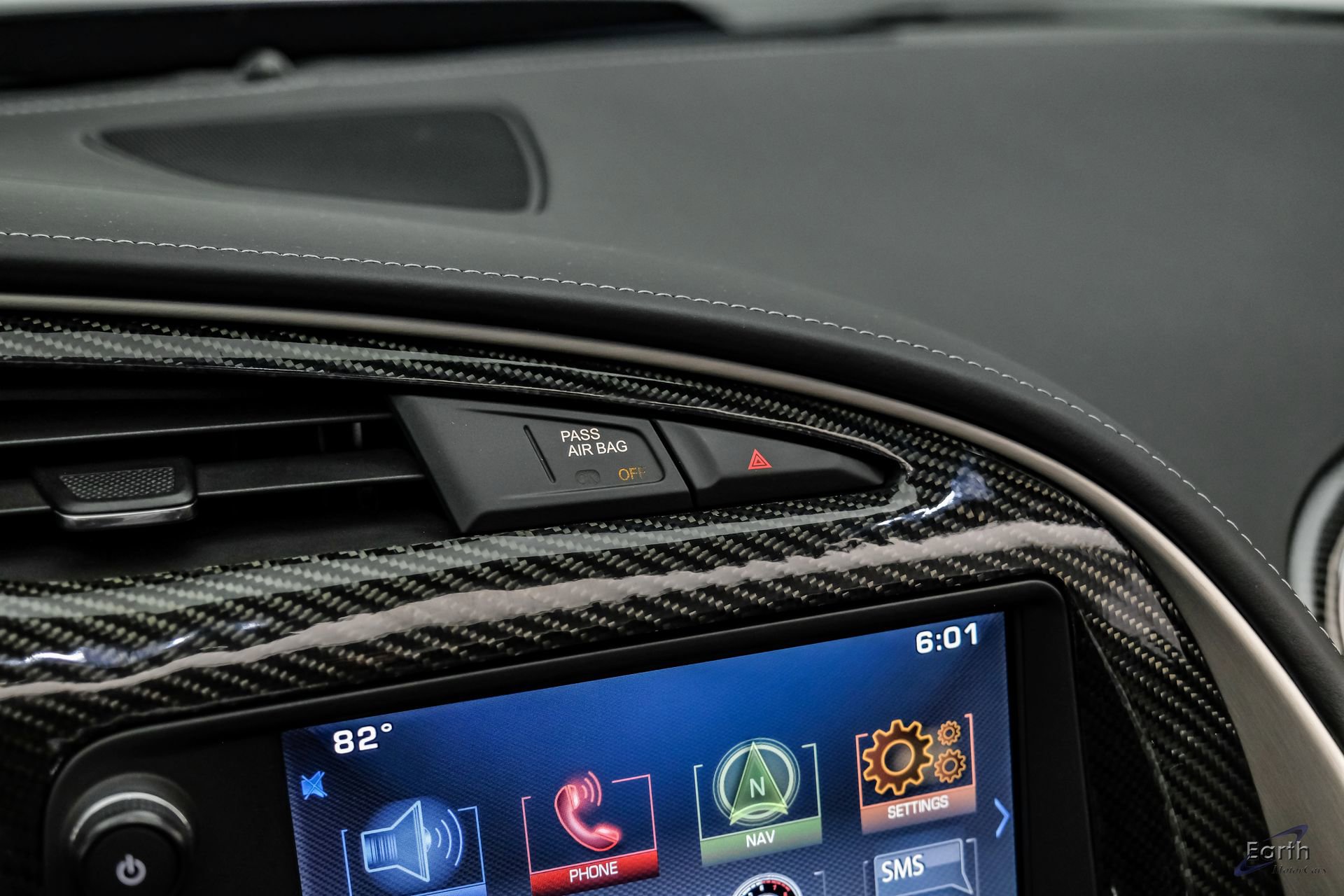 Used 2015 Chevrolet Corvette Z06 w/ 3LZ Preferred Equipment Group image 77