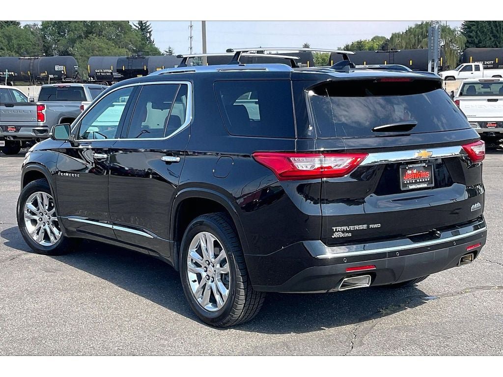 Used 2021 Chevrolet Traverse High Country AWD/4WD image 13