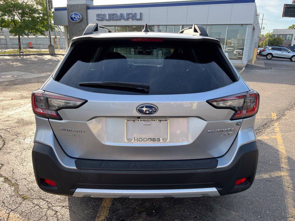 Certified 2024 Subaru Outback Limited XT AWD/4WD image 4