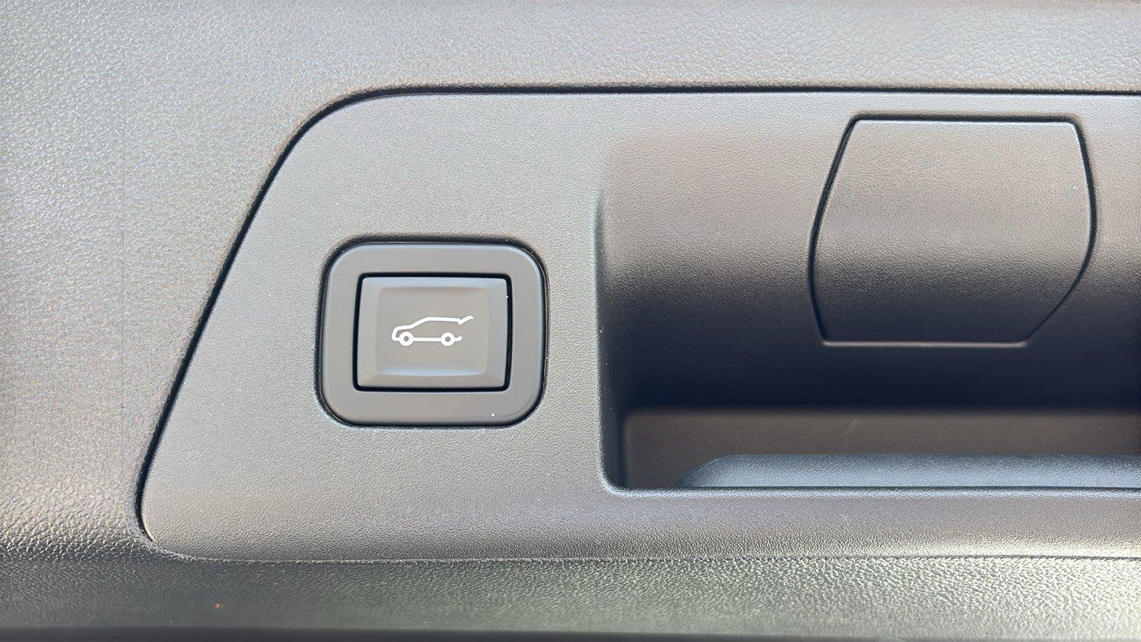 Certified 2023 Buick Envision Preferred AWD/4WD image 20