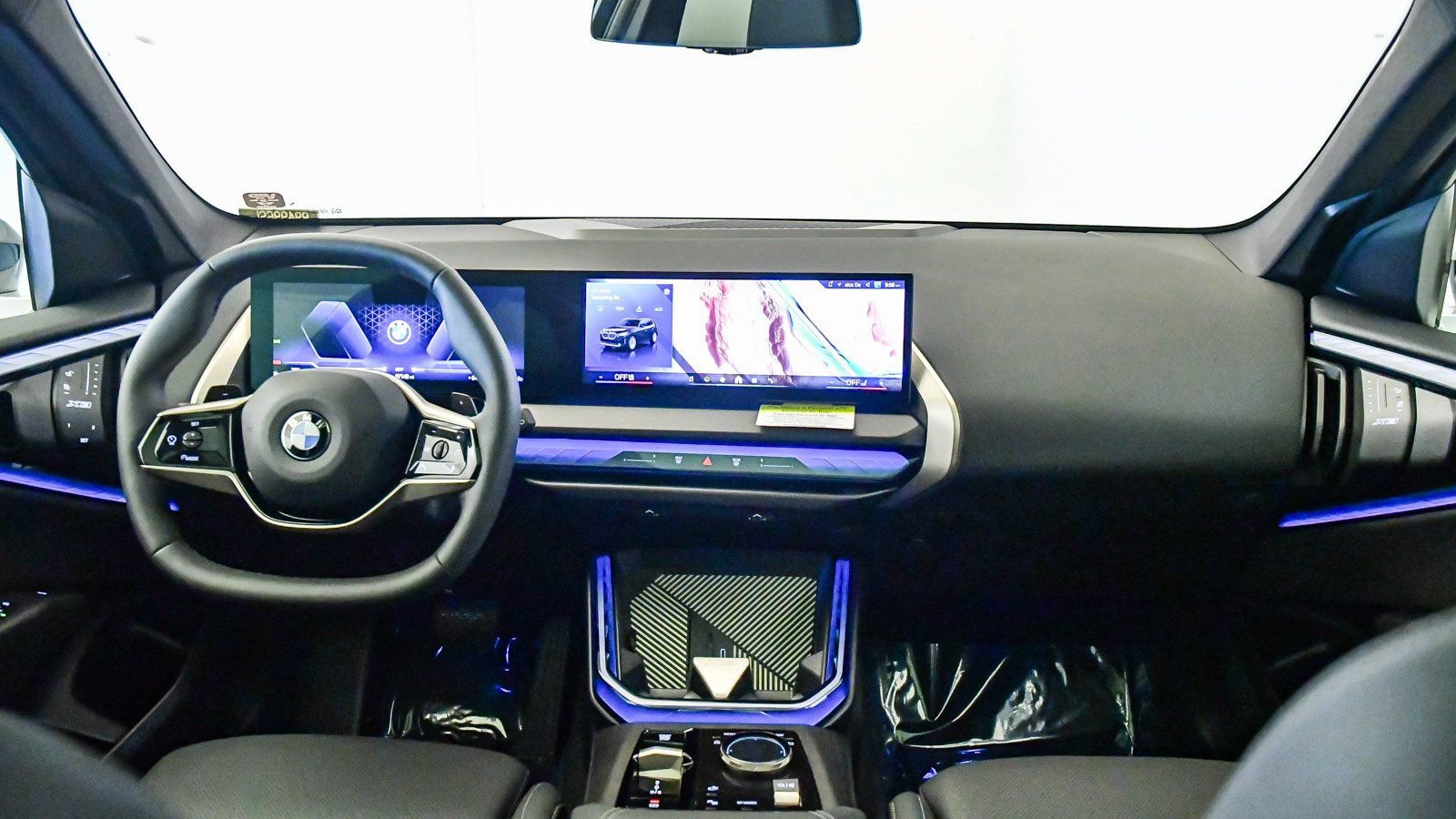 Used 2025 BMW X3 xDrive30i w/ Convenience Package image 15