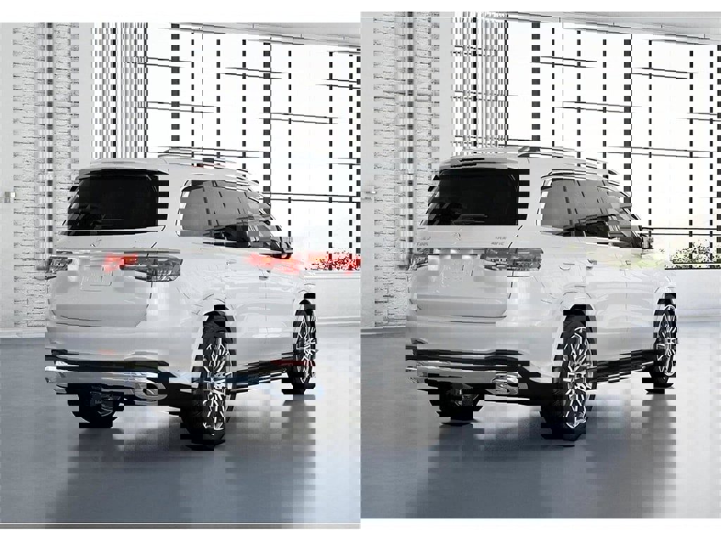 New 2026 Mercedes-Benz GLS 580 4MATIC image 22