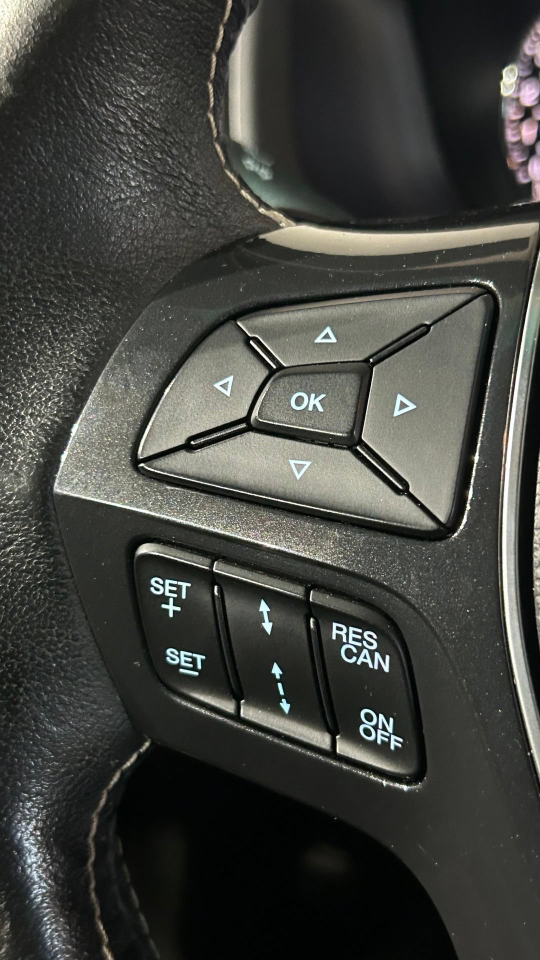 Used 2017 Ford Explorer Platinum AWD/4WD image 81