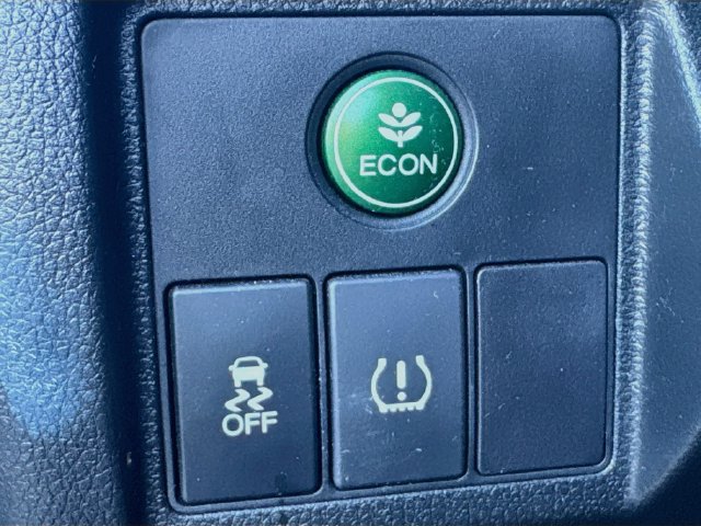 Used 2018 Honda HR-V EX image 11
