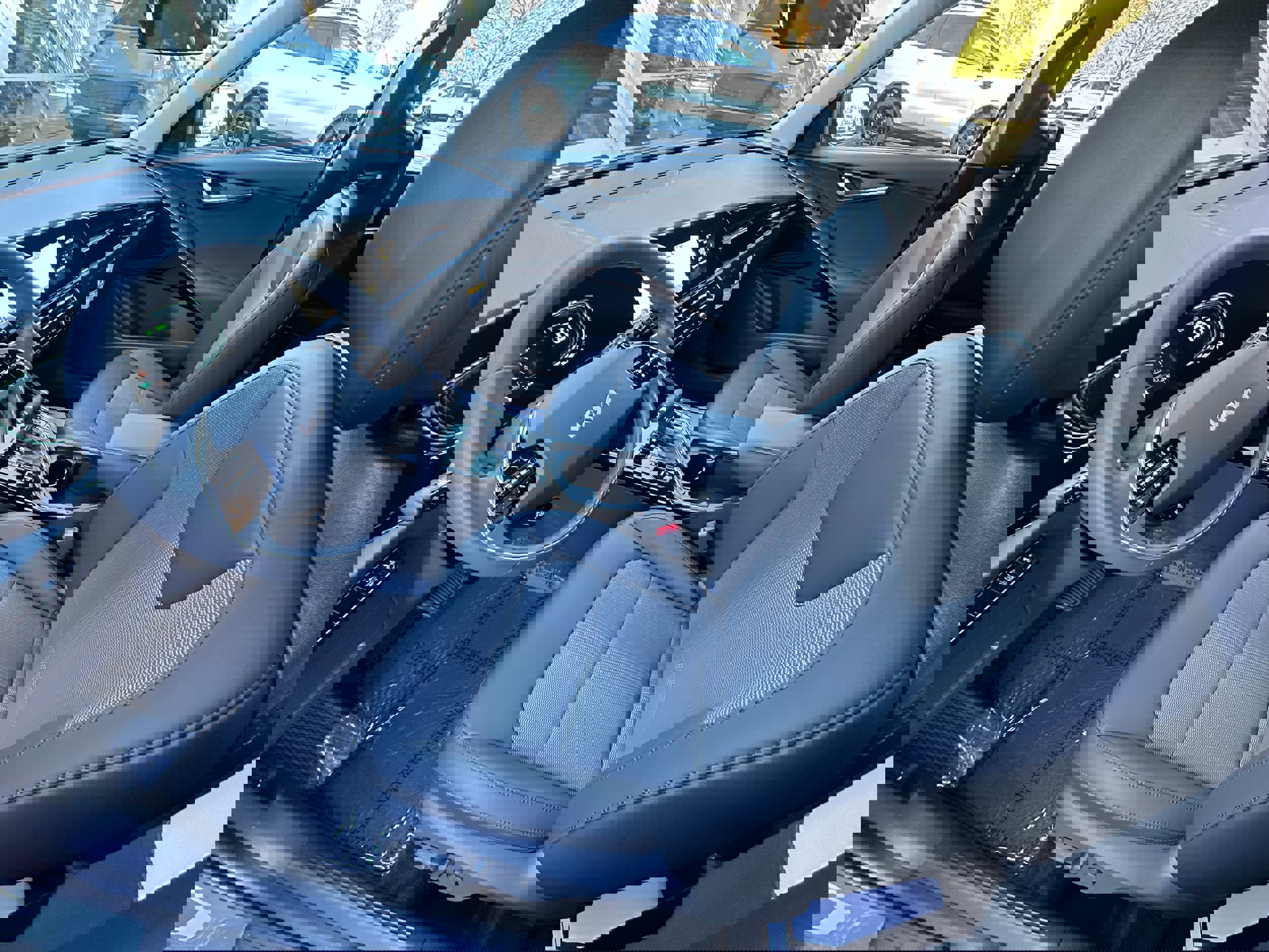 New 2026 Kia Niro EX image 29