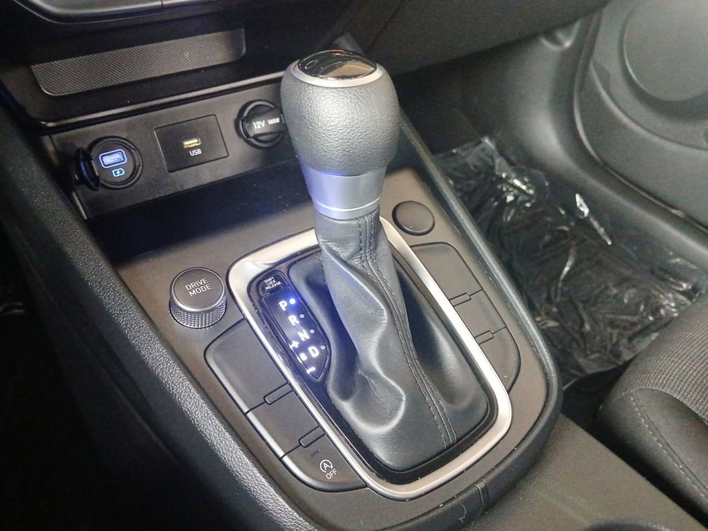 Used 2022 Hyundai Kona SEL FWD image 15