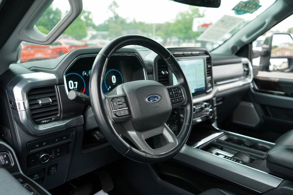Used 2021 Ford F150 Lariat AWD/4WD image 5
