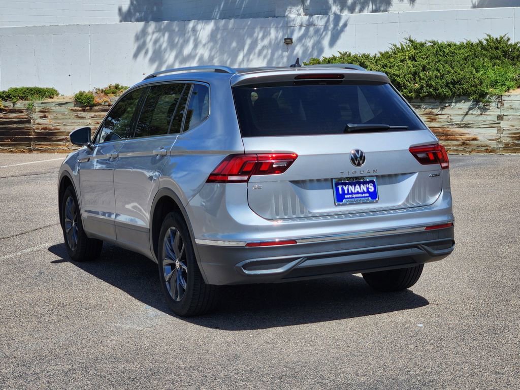 Used 2022 Volkswagen Tiguan SE AWD/4WD image 5