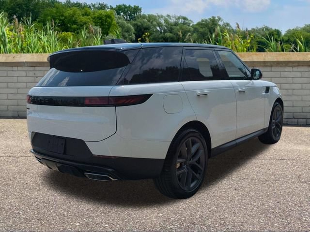 New 2026 Land Rover Range Rover Sport SE AWD/4WD image 4