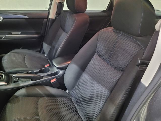 Used 2019 Nissan Sentra SR image 26