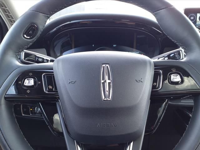 Used 2023 Lincoln Corsair Reserve w/ Equipment Group 202A image 26