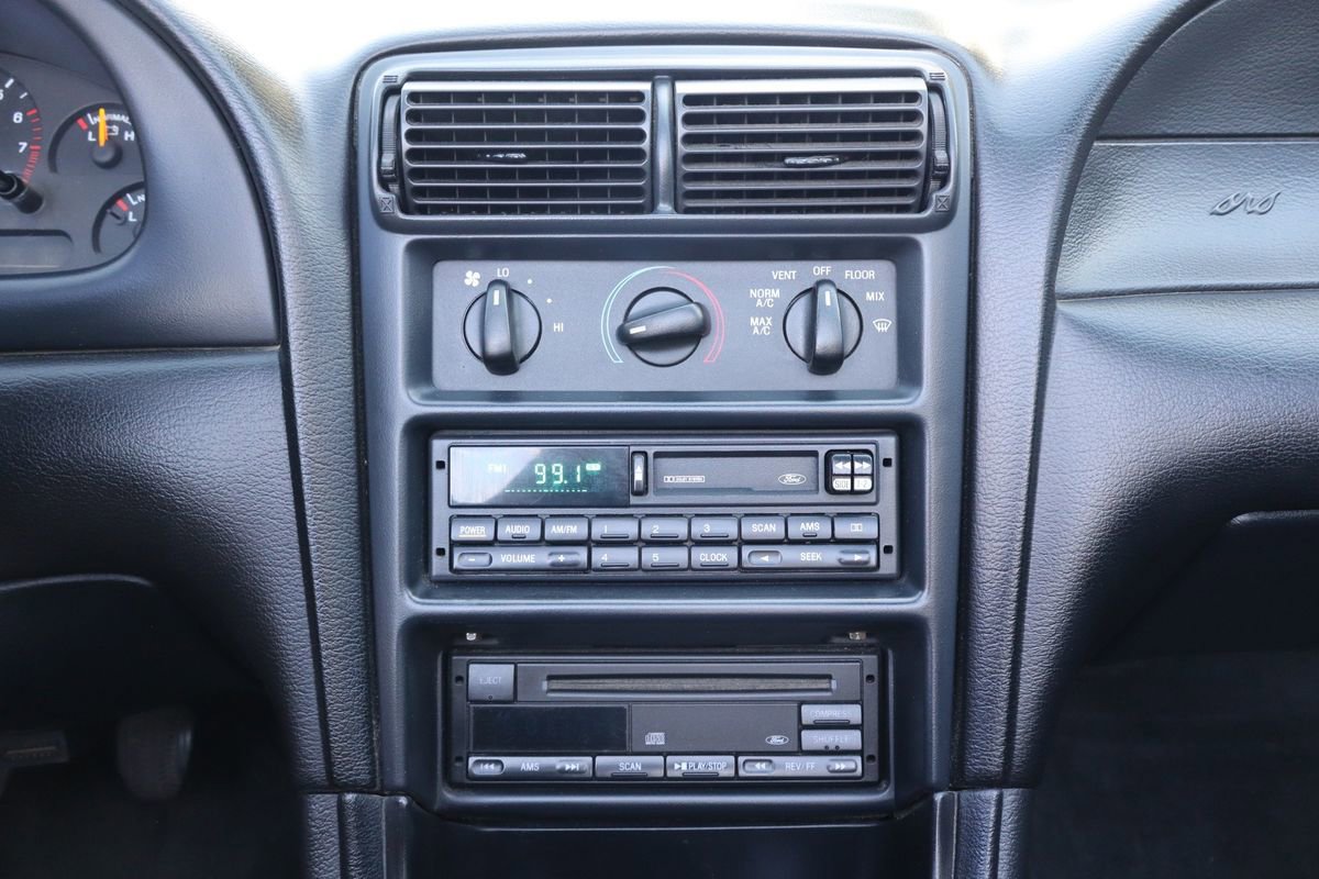 Used 1998 Ford Mustang GT image 31