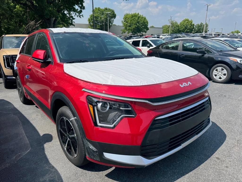New 2026 Kia Niro LX FWD image 1