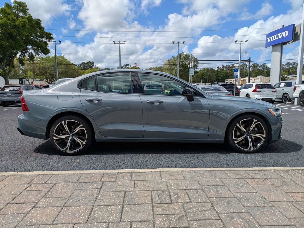 Used 2023 Volvo S60 B5 Core w/ Protection Package Premier image 7