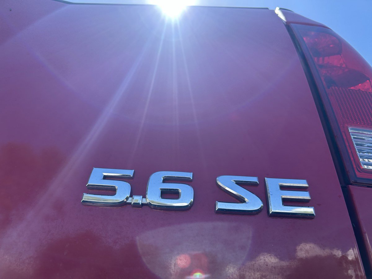 Used 2005 Nissan Titan SE image 10