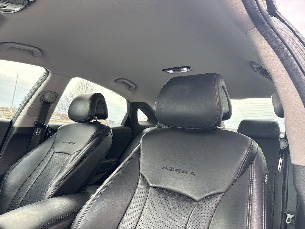 Used 2016 Hyundai Azera image 7