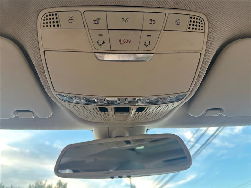 Used 2015 Mercedes-Benz C 300 4MATIC Sedan image 29