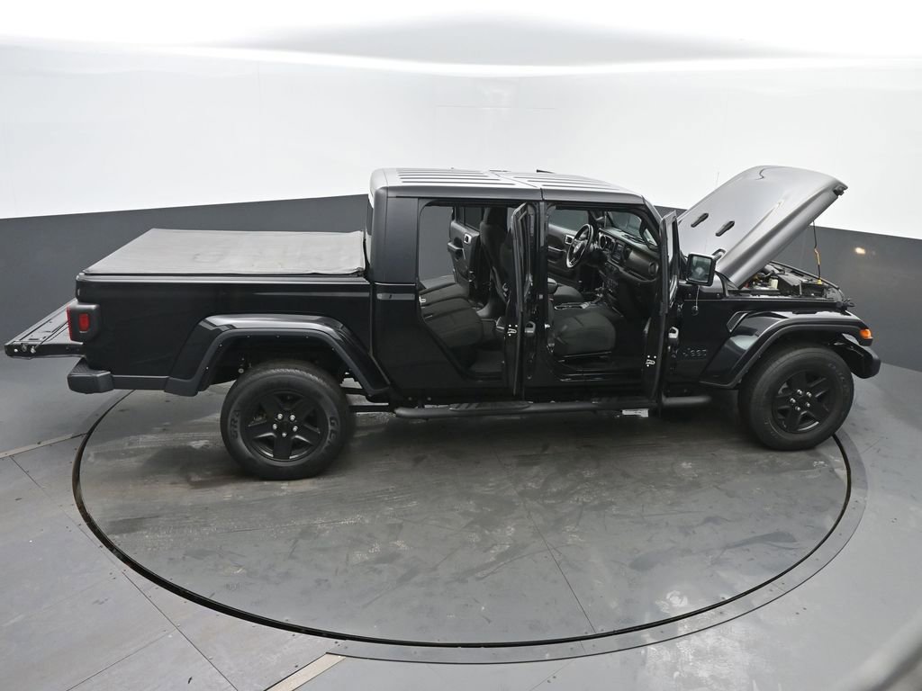Used 2021 Jeep Gladiator Sport image 78