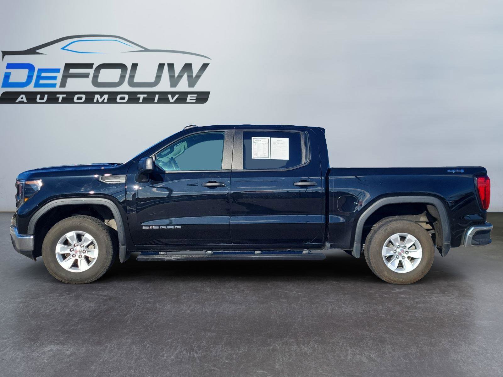 Used 2024 GMC Sierra 1500 Pro w/ Pro Value Package image 6