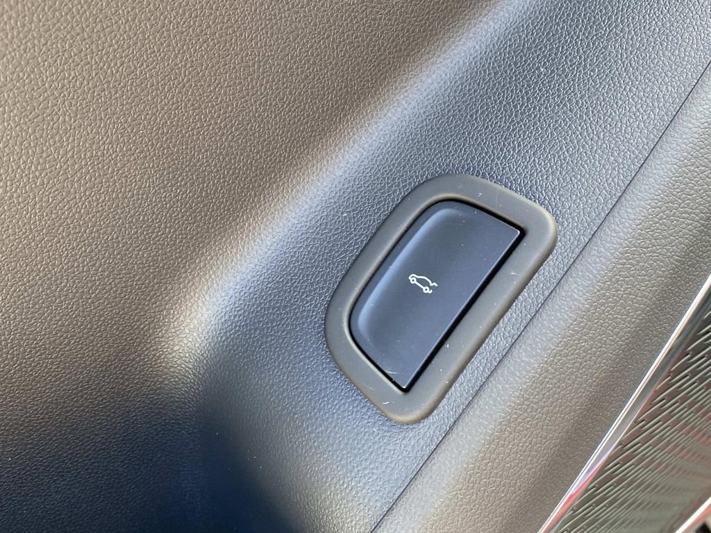 New 2026 Chevrolet Traverse RS image 19