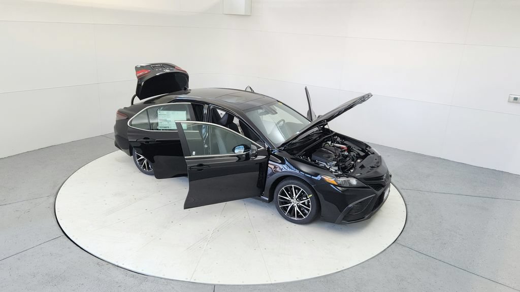 Certified 2024 Toyota Camry SE w/ Cold Weather Package AWD/4WD image 20