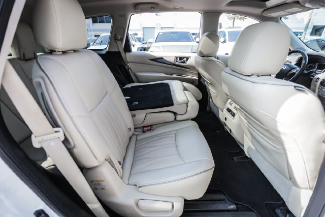 Used 2017 INFINITI QX60 Luxe w/ Deluxe Technology Package AWD/4WD image 59
