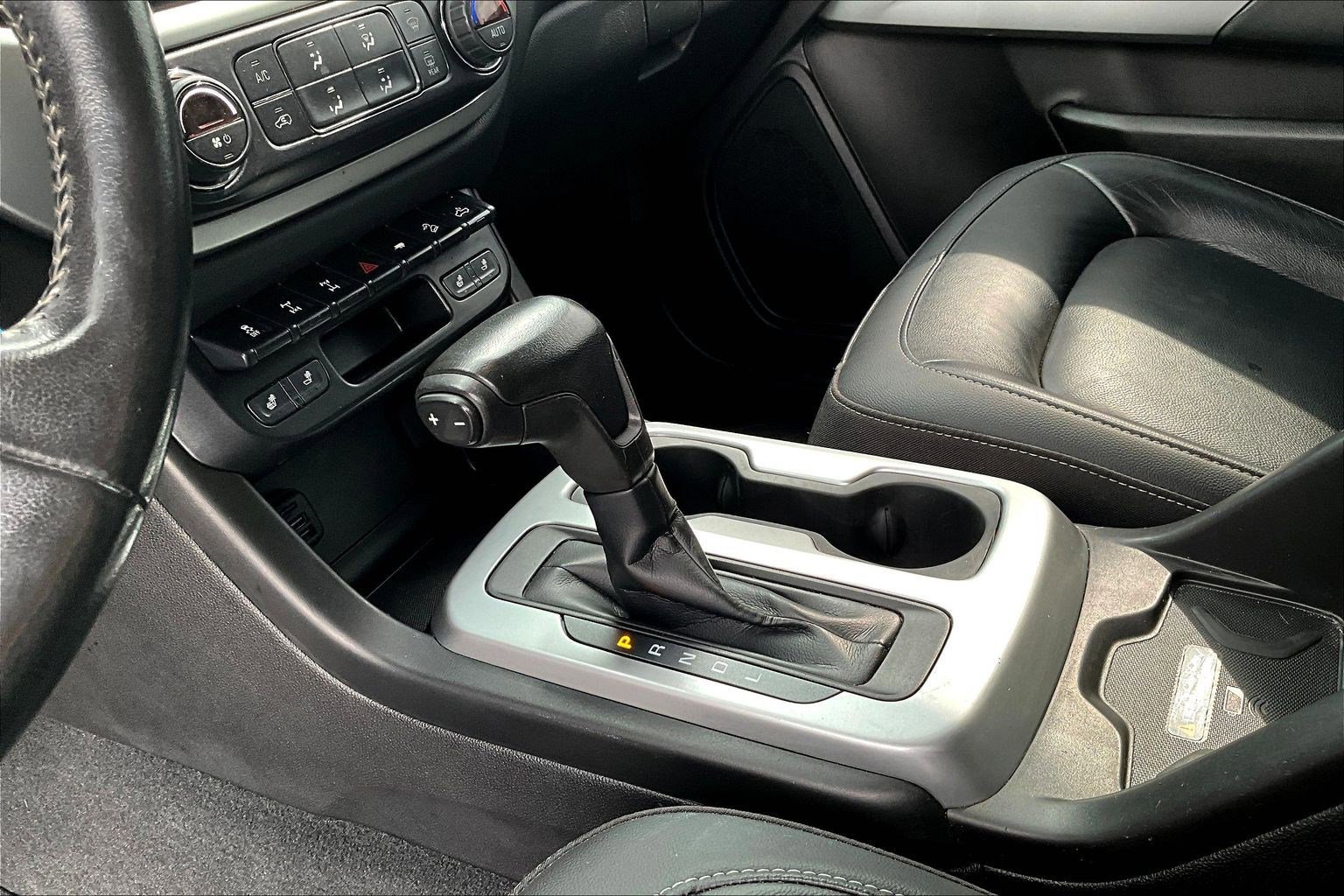 Used 2021 Chevrolet Colorado ZR2 image 19