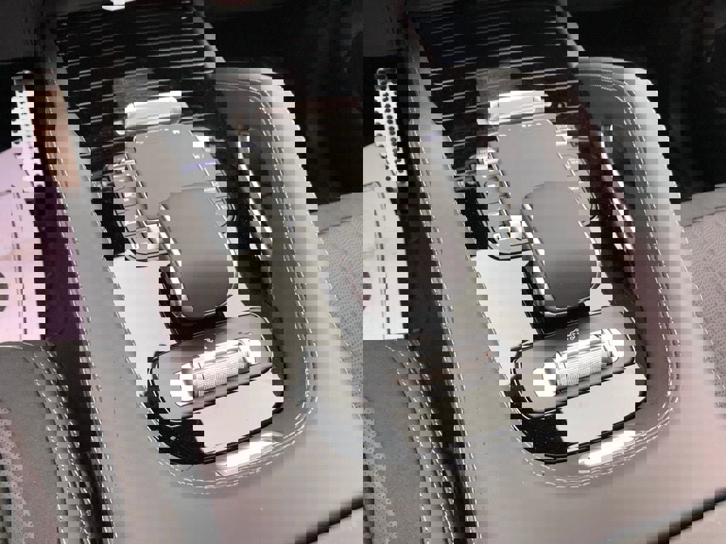 New 2026 Mercedes-Benz GLE 63 AMG S image 27