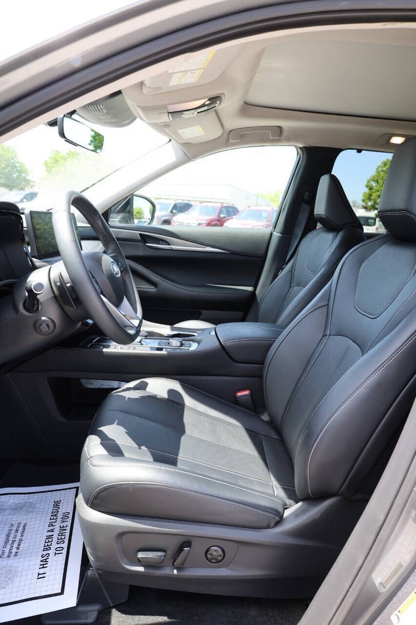 Used 2024 INFINITI QX60 Luxe AWD/4WD image 13