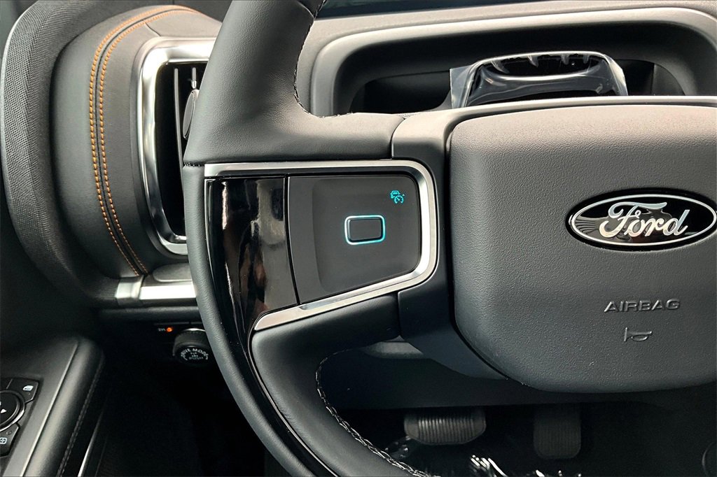 New 2025 Ford Expedition Tremor image 9