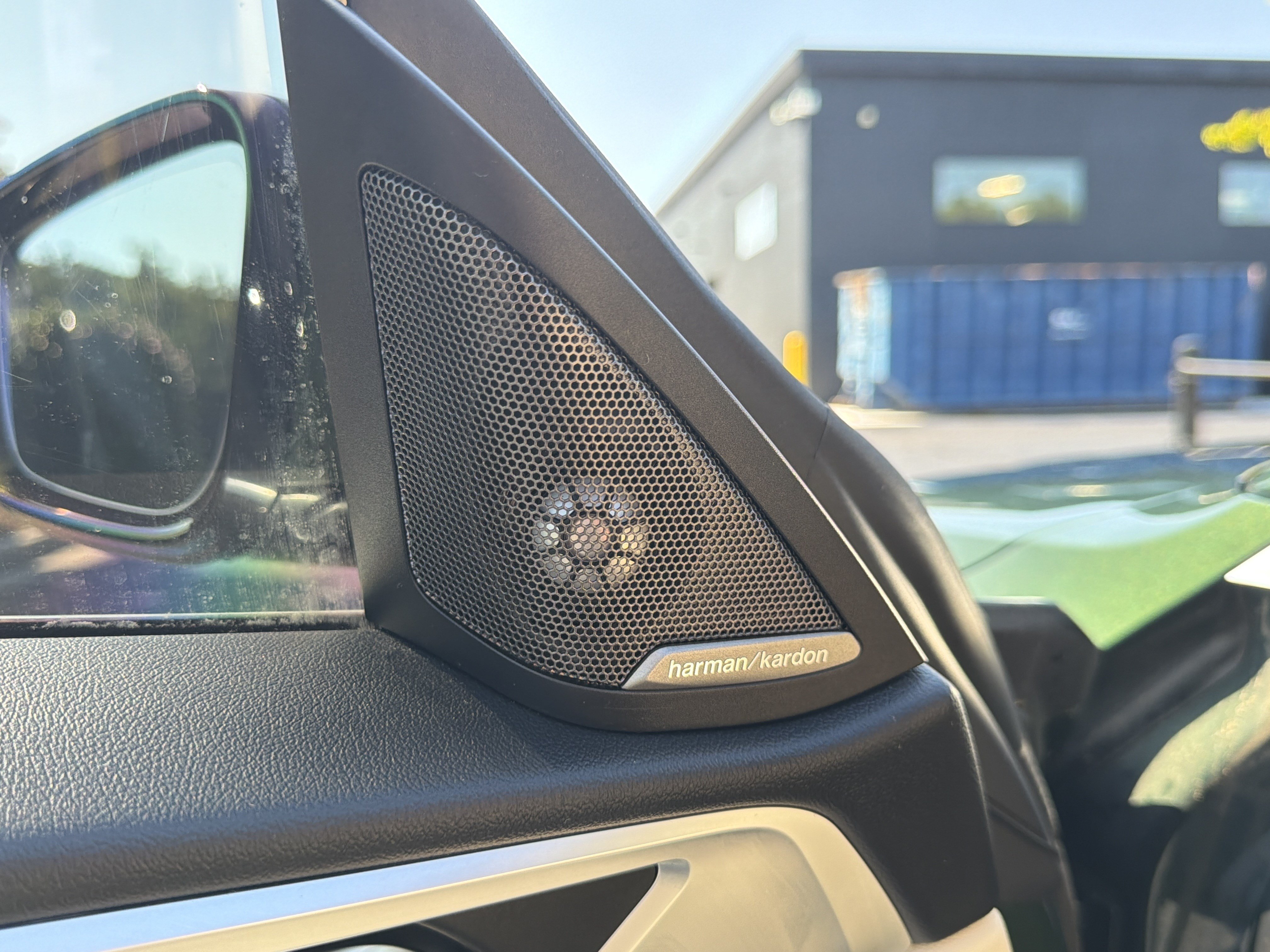 Used 2023 BMW i4 eDrive40 w/ Premium Package RWD image 67
