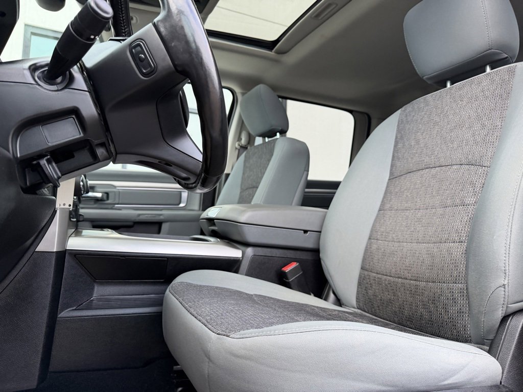 Used 2019 RAM 1500 Classic Warlock image 9