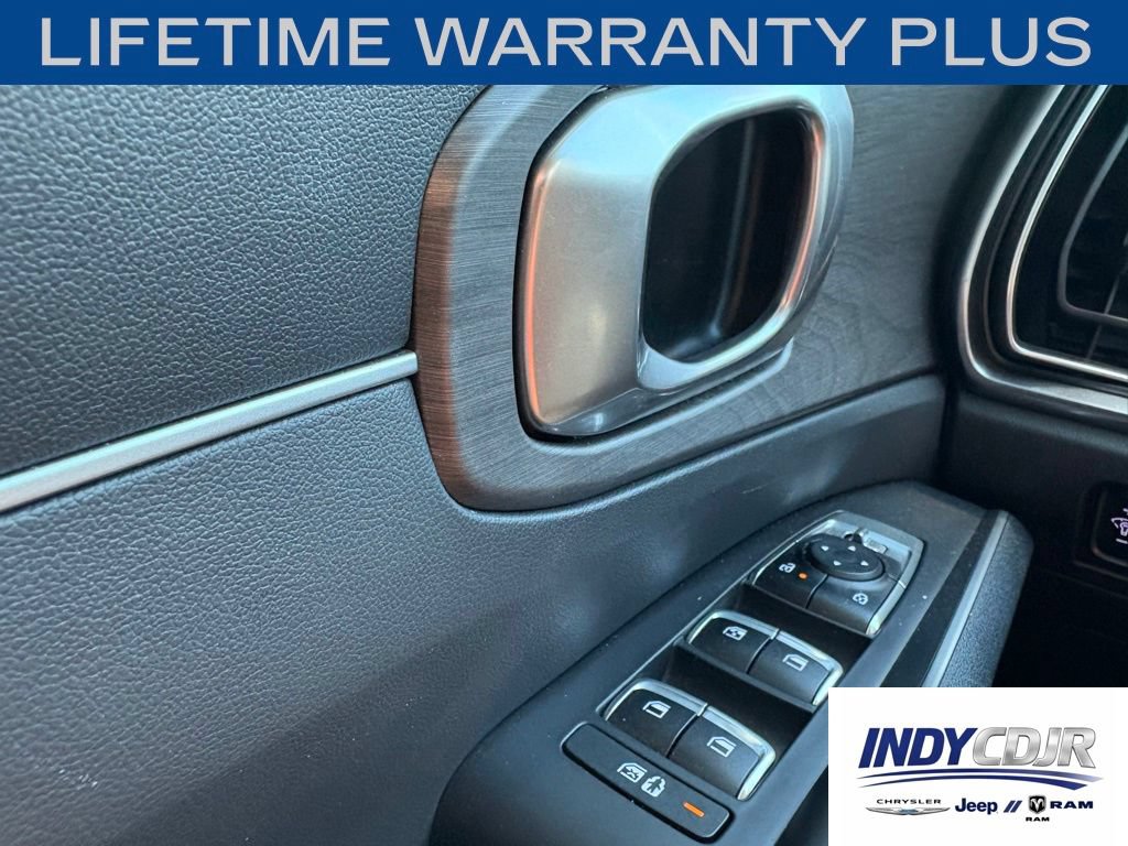 Used 2025 Kia Sorento X-Line EX AWD/4WD image 19
